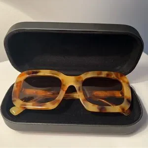 kits | Accessories | Orange Kits Jenny Sun Sunglasses | Poshmark display picture 3